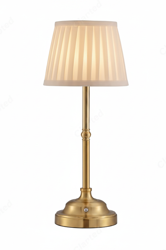 Lampe classique dorée HD
